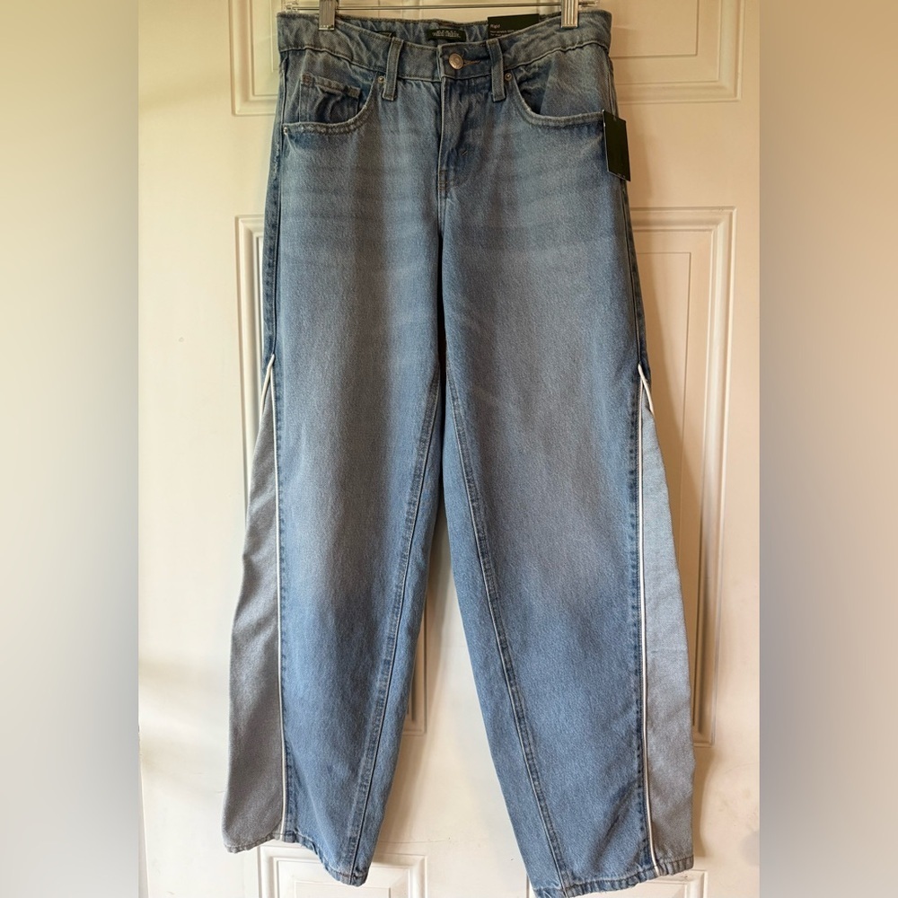Wild Fable Mid Rise 90s Relaxed Straight Denim Jeans - Picture 3 of 8